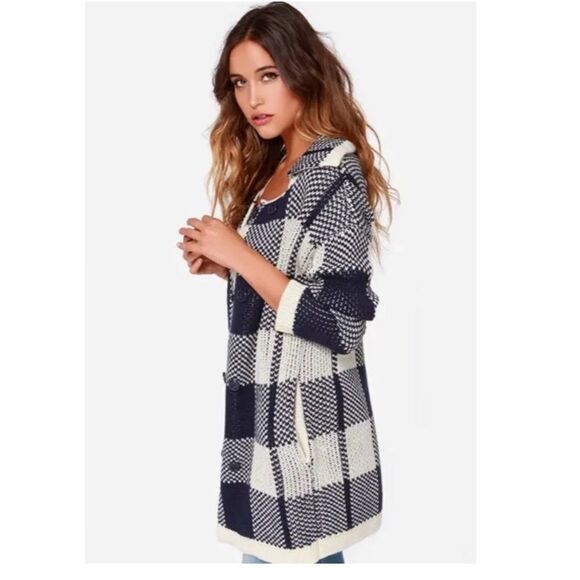 JOA Los Angeles Plaid Wool Blend Cardigan Sweater Ladies Navy Ivory Size Medium - Picture 3 of 12